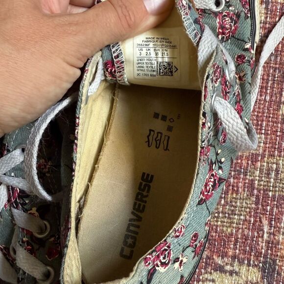 Converse Floral Rosette Grey Canvas Kids Shoes size 3 - Picture 8 of 8